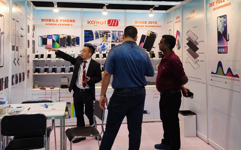 iPhone screen manufacturer